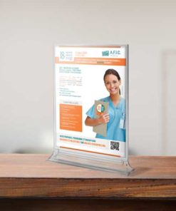 Un présentoir double face pour affichage de comptoir, idéal pour insérer des affiches, des photos ou des menus du jour. Disponible à l'achat en ligne sur C.Diff Prom avec livraison rapide en Suisse.