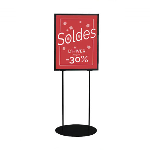 Support d'affichage sur pied ovale disponible en noir ou gris alu, idéal pour valoriser vos produits grâce à sa stabilité et ses dimensions adaptées aux formats A1, A2 et B2, commandable en ligne sur C.Diff Prom avec livraison rapide en Suisse.